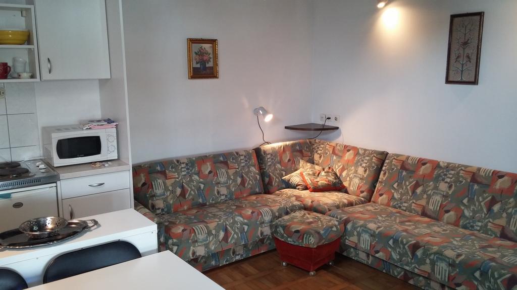 Apartments Marija Bajto Nečujam Chambre photo