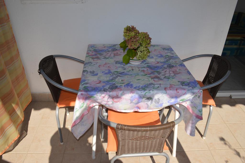 Apartments Marija Bajto Nečujam Extérieur photo