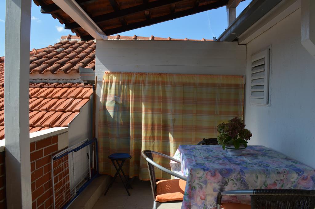 Apartments Marija Bajto Nečujam Extérieur photo
